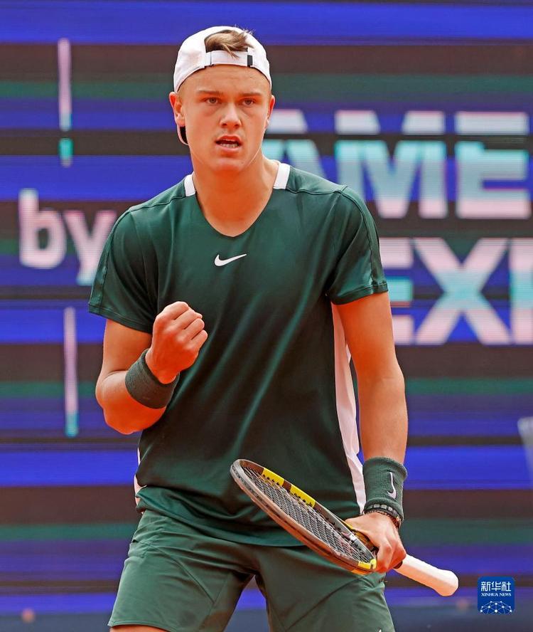 过巅峰的球 过巅峰的球