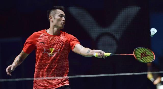 奶油裱花在 奶油裱花在